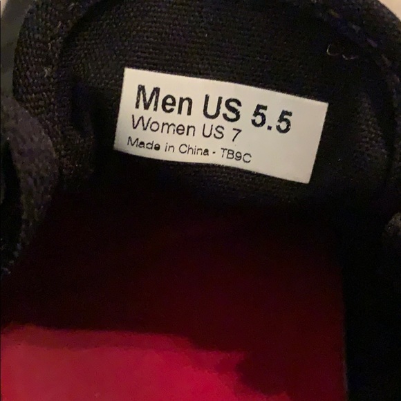 Vans - Picture 3 of 3